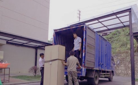 中班體育小兔搬家教案
