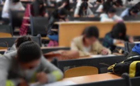 頂崗大學(xué)生實(shí)習(xí)心得