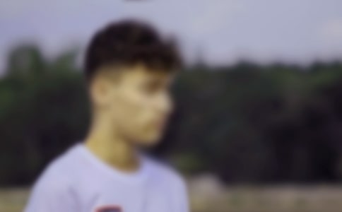 適合男生合唱的歌曲