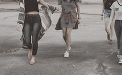 女孩子的房間應(yīng)該如何布置