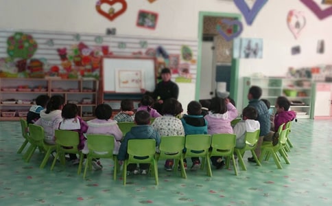 關于幼兒園班務工作計劃范文錦集五篇