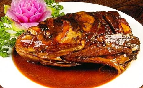 剁椒魚(yú)頭的簡(jiǎn)單做法